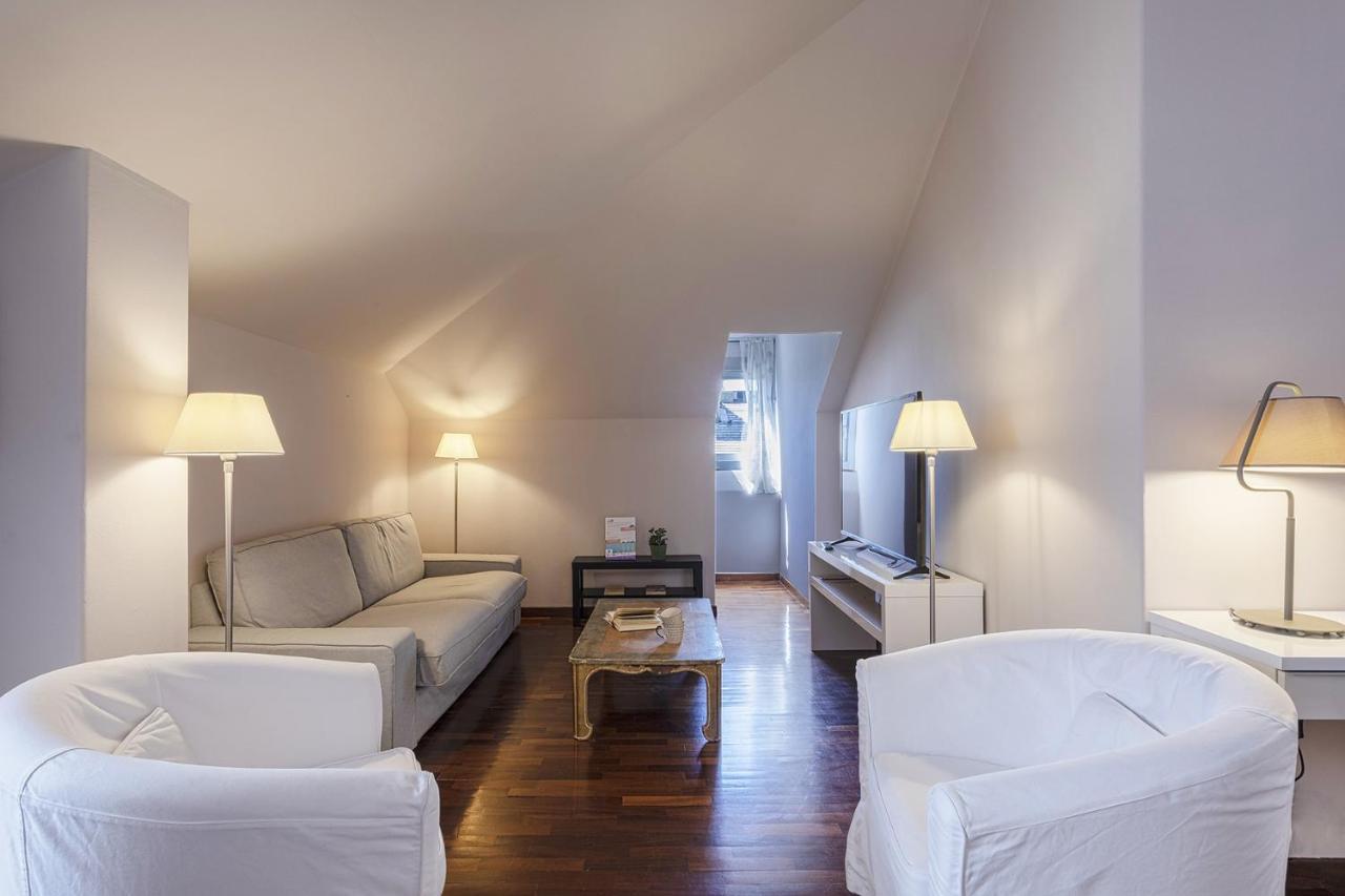 Garibaldi Attic By Wonderful Italy Apartment Genoa Bagian luar foto