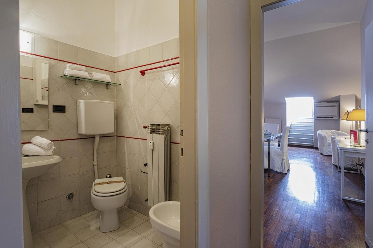 Garibaldi Attic By Wonderful Italy Apartment Genoa Bagian luar foto
